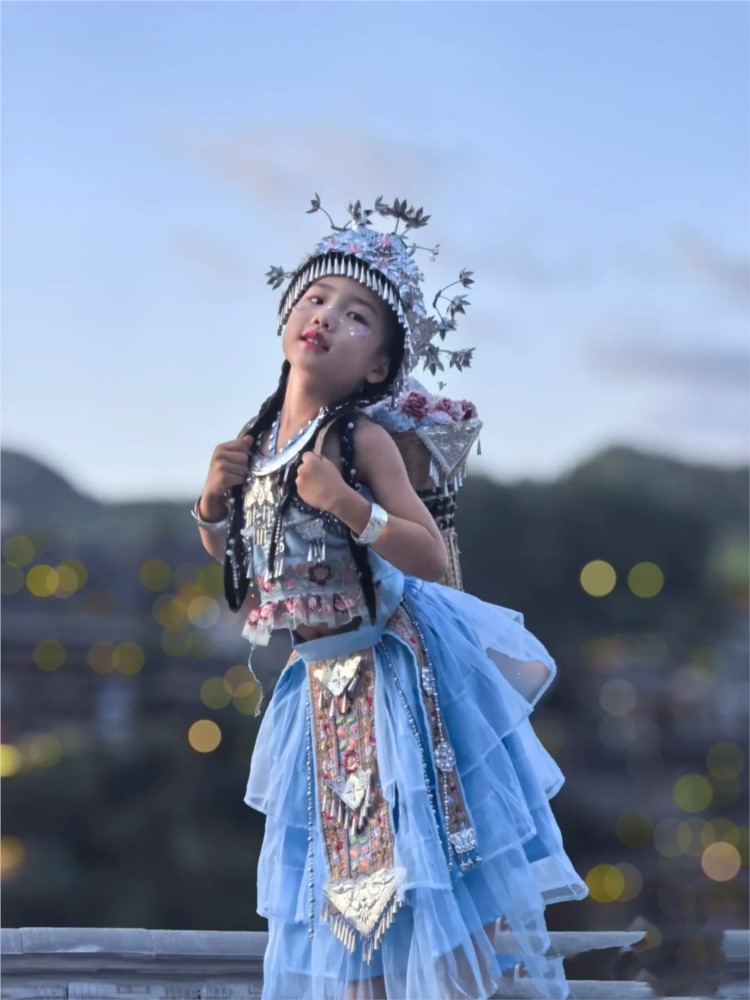 New light blue family-friendly - огляд і ціна Photography Lighting For Portraits